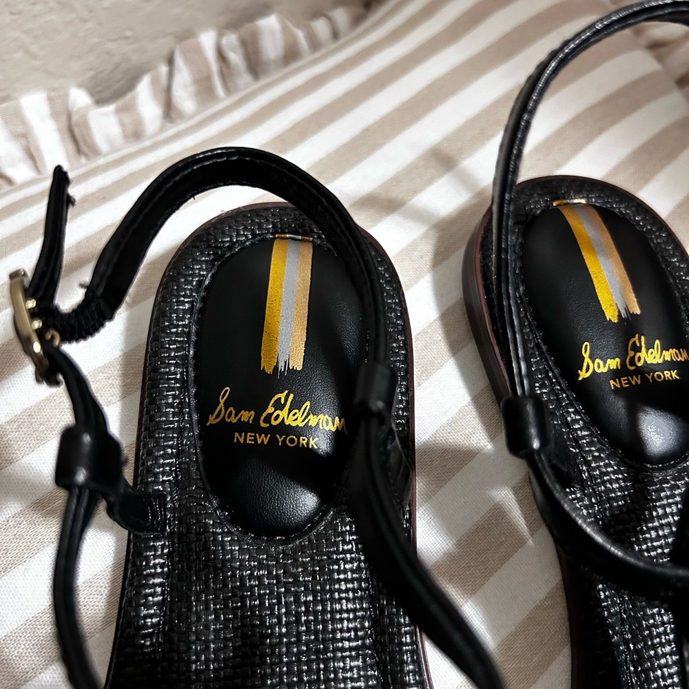 Sam Edelman Black Leather T-Strap Sandals with Gold Accent - Picture 3 of 4